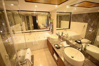 The Atria Bangalore Luaran gambar